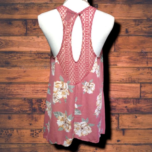 Dusty Pink Rue 21 Floral Camisole w/Handkerchief Hem - Picture 2 of 7